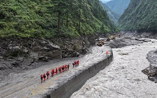 Tragedia en Nepal: ya son 547 los muertos y temen nuevas inundaciones
