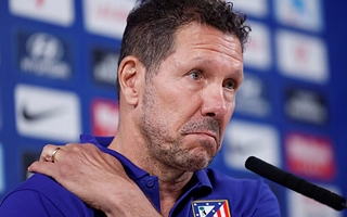 Simeone habló sobre Julián Álvarez y respaldó la contundente decisión del Atlético