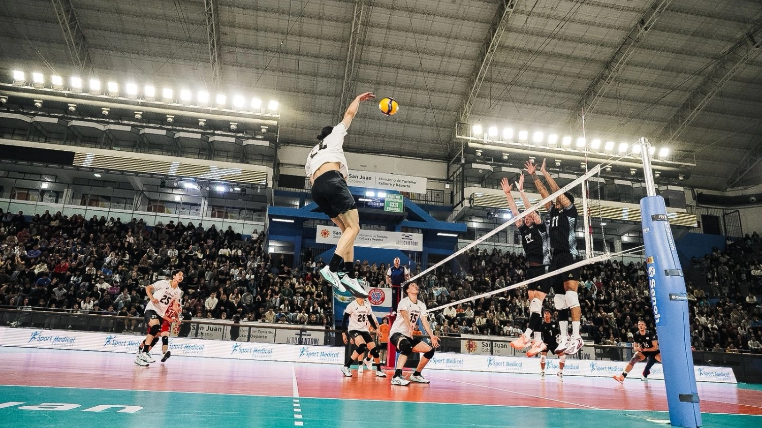 Argentina venció a Japón B y brillaron los sanjuaninos en el Aldo Cantoni