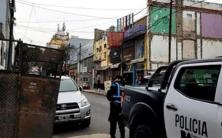 Tensión por el desalojo de una sinagoga con 30 fieles dentro del templo