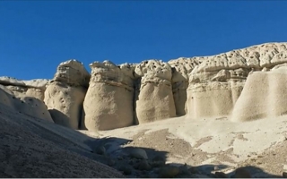 El desconocido paisaje de San Juan con "hongos" de hasta 10 metros