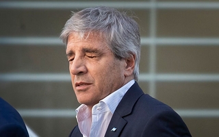 El patrimonio de Luis Caputo creció un 65% en 2025