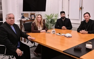 Karina Milei se reunió con la Iglesia por la visita del papa León XIV 