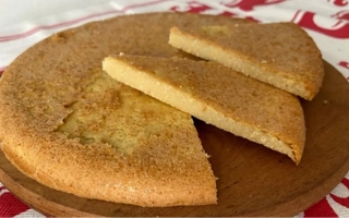 Cómo hacer pan de garbanzos: la receta de fainá con 5 ingredientes y sin gluten