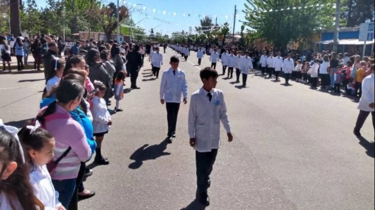 No harán el tradicional desfile por el Día del Maestro en Valle Fértil