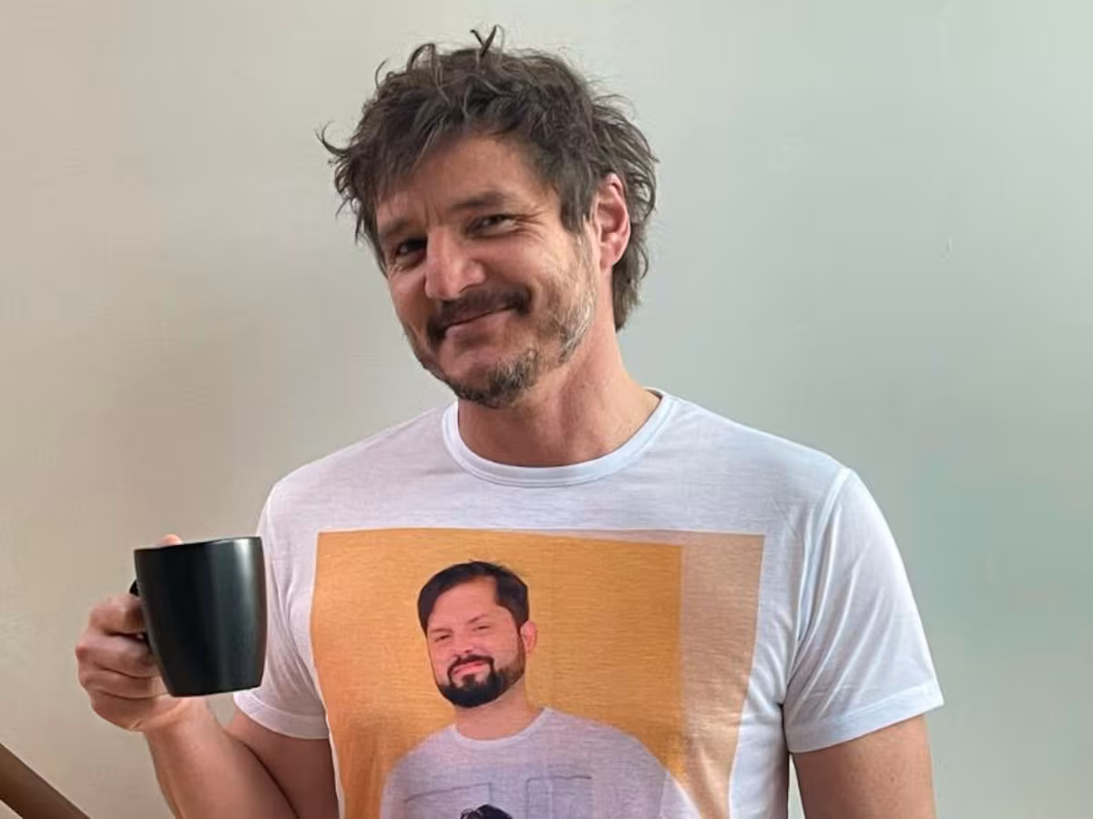 Demanda de Pedro Pascal por marca de pisco