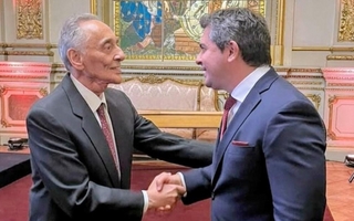 Clarín cumplió 80 años y varios sanjuaninos de peso estuvieron en la gala
