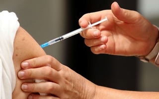 Pese a la baja del Dengue, insistieron en completar la vacunación antes de la primavera y el verano