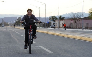 Orrego inauguró la Calle 5 y anunció más obras de pavimentos en San Juan