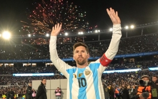 “Pase lo que pase, que solo Dios lo sabe”: el emotivo mensaje de Messi tras el triunfo