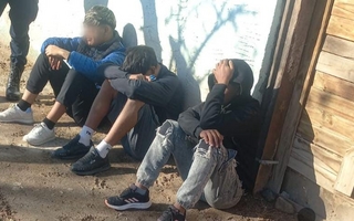 Robaron un celular y detuvieron a los tres implicados, dos son menores