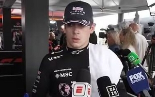 Franco Colapinto pasó un mal momento en la conferencia de prensa en el Gran Premio de Monza