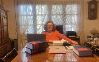 Leticia Ferrón, la funcionaria con 50 años de trayectoria que busca ser fiscal general de la Corte