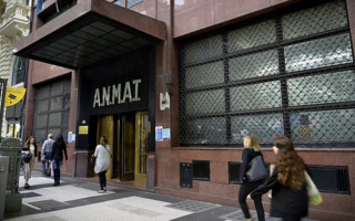 Fentanilo mortal: allanaron la oficina de la titular del Anmat y domicilios de funcionarios
