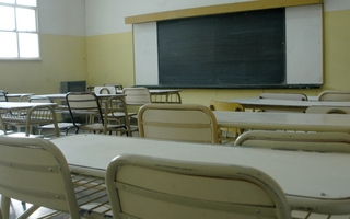 Suspendieron las clases en todas las escuelas de San Juan por la alerta de vientos fuertes