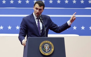 Murió Charlie Kirk, el activista que recibió un disparo durante un evento en Utah