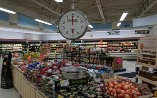 ¿Cuáles fueron los productos básicos que más subieron y bajaron su precio en agosto?