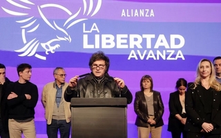 Adorni: "Cometimos errores, pero no haremos populismo electoral"