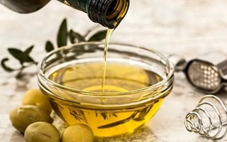 Anmat: suspendieron la producción y distribución de dos aceites de oliva
