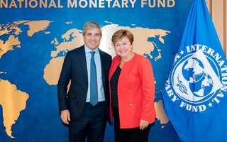 Caputo habló con Georgieva del FMI sobre las metas del acuerdo