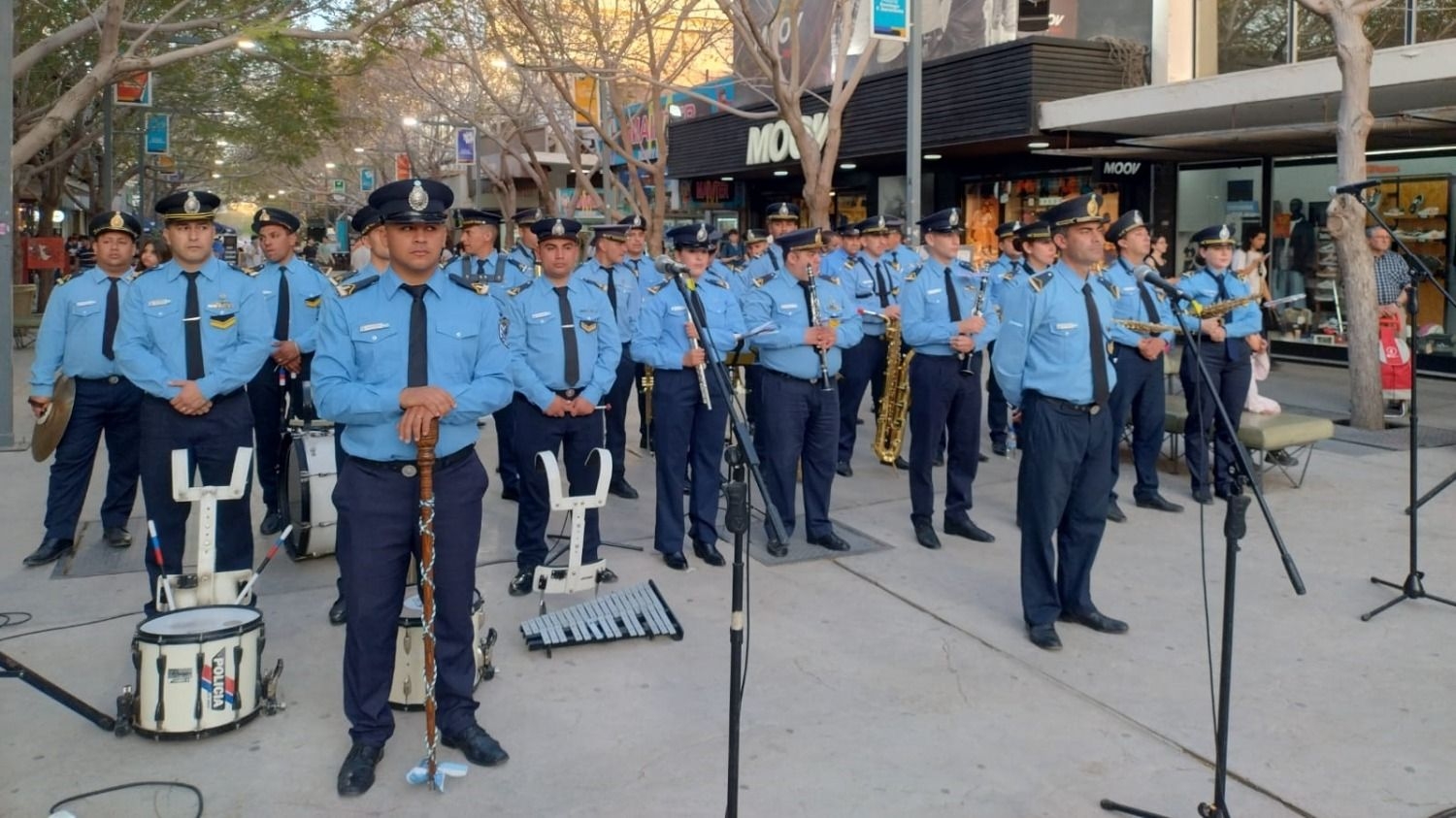 La intervención cultural al mando de la banda de Música de la Policía de San Juan (Foto DIARIO HUARPE)