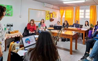 Desde UDA advierten la migración de docentes universitarios al sistema público 