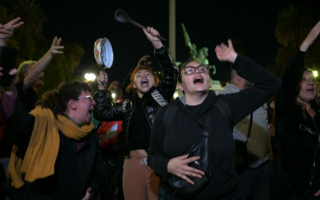 Autoconvocados llamaron a un cacerolazo durante la cadena nacional de Milei 