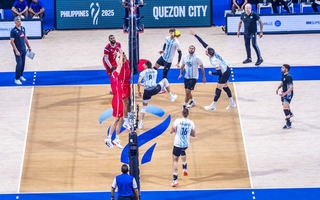 Argentina eliminó a Francia del Mundial de vóley y clasificó como líder de grupo