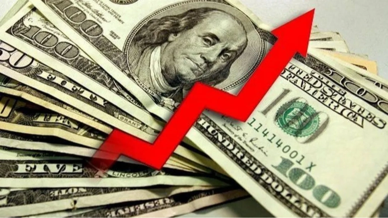 Dólar hoy: trepó a $1.515 para la venta y tensiona la estrategia del BCRA