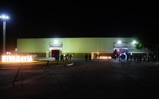 En Rivadavia hubo fiesta para los docentes, pero se le prohibió a la prensa