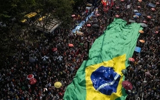 Jornada de marchas multitudinarias en Brasil en rechazo a la amnistía para Jair Bolsonaro