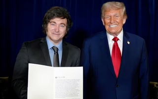 Milei le entregó un presente a Donald Trump: de que trató