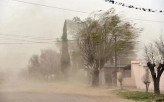 Alerta de vientos fuertes para cinco departamentos de San Juan