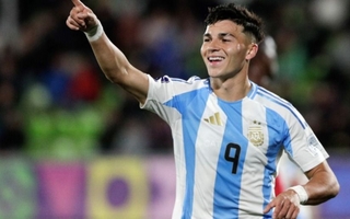 Con diez jugadores, Argentina le ganó 3-1 a Cuba en su estreno en el Mundial Sub 20