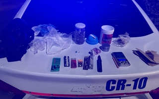 Tenía tres pedidos de captura y lo atraparon con hongos alucinógenos y droga