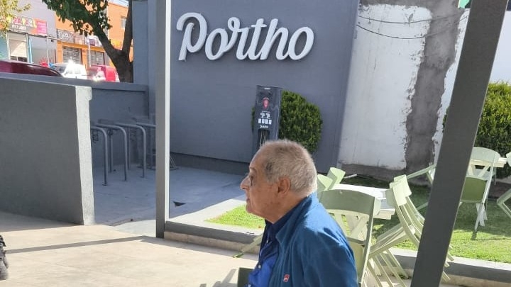 García es recordado en Sportivo Desamaparados por la gestión que iluminó el estadio.