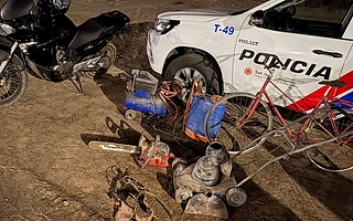 Tres hombres huyeron tras un robo y uno terminó detenido