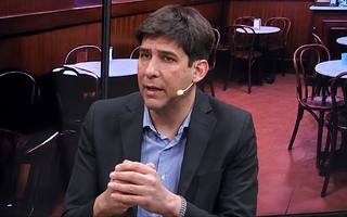Perrone pidió un “peronismo nuevo” que supere la interna Gioja-Uñac