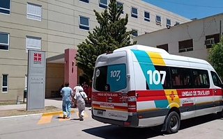 Sigue grave el motociclista chocado en Santa Lucía y piden oraciones