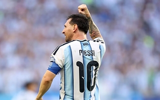 La AFA homenajea a Lionel Messi en todo el fútbol argentino