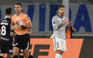 Boca sufrió, venció a Vélez por penales y pasó a cuartos de la Copa Argentina