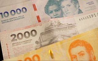 Cuánto hay que ganar para ser clase alta, media o baja en Argentina