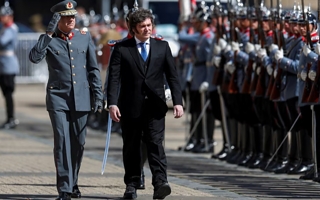 En plena tensión por Malvinas, Milei evalúa un posible viaje al Reino Unido