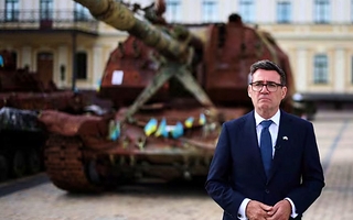 “Nuestras Fuerzas Armadas están en alerta”: la advertencia británica por Malvinas