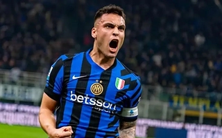 Lautaro Martínez se vistió de héroe y dio vuelta el partido al último minuto