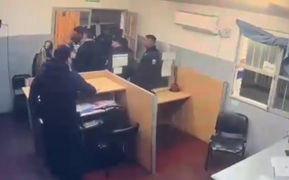 Policías de Rawson salvaron la vida a un bebé de nueve meses que se ahogaba