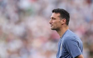 Reapareció Scaloni, dijo estar estresado y sembró más dudas de la Selección