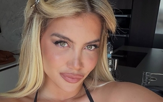 Wanda Nara publicó en redes todas las fotos íntimas que le mandó a Icardi