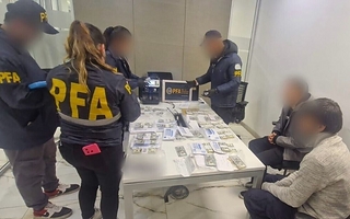 Hallan 360 mil dólares en una causa por coimas de funcionarios libertarios en Tandanor