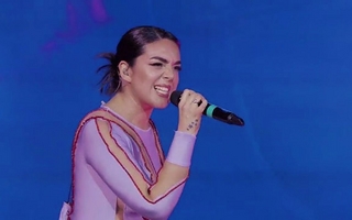 Un fallo judicial a Ángela Leiva le prohibió cantar tres de sus hits